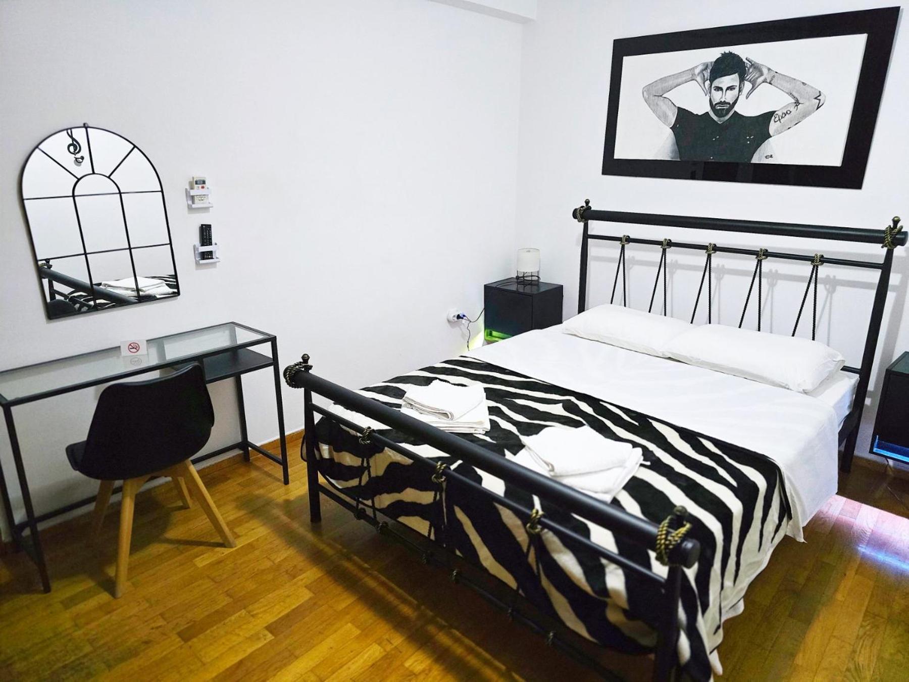 Nicko'S Room Pireusz Kültér fotó